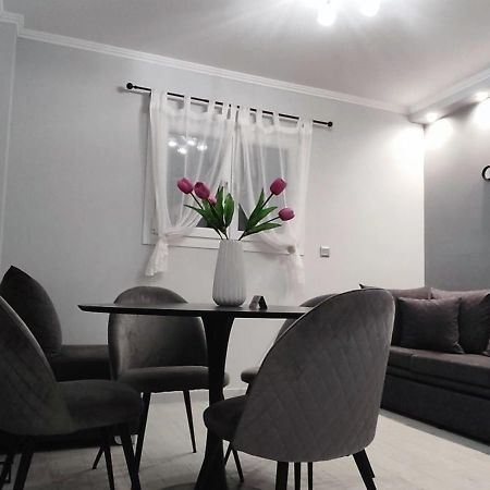 White Rose Apartment Potamos  Ngoại thất bức ảnh