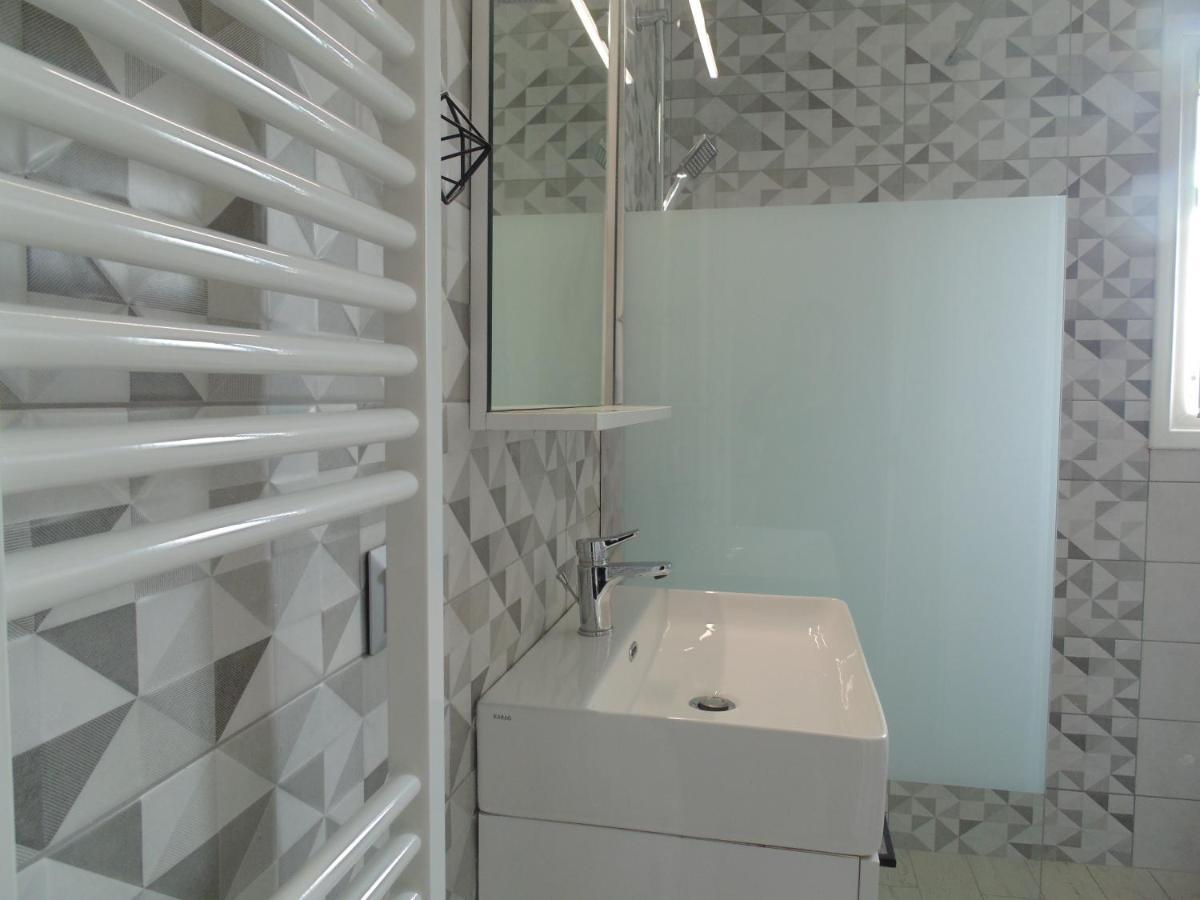 White Rose Apartment Potamos  Ngoại thất bức ảnh