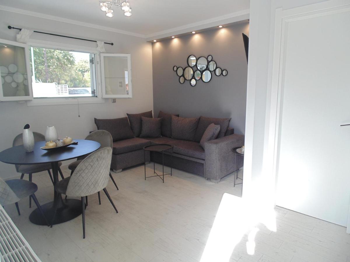 White Rose Apartment Potamos  Ngoại thất bức ảnh