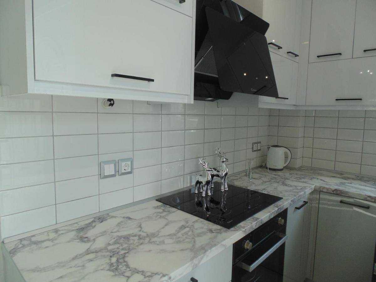 White Rose Apartment Potamos  Ngoại thất bức ảnh