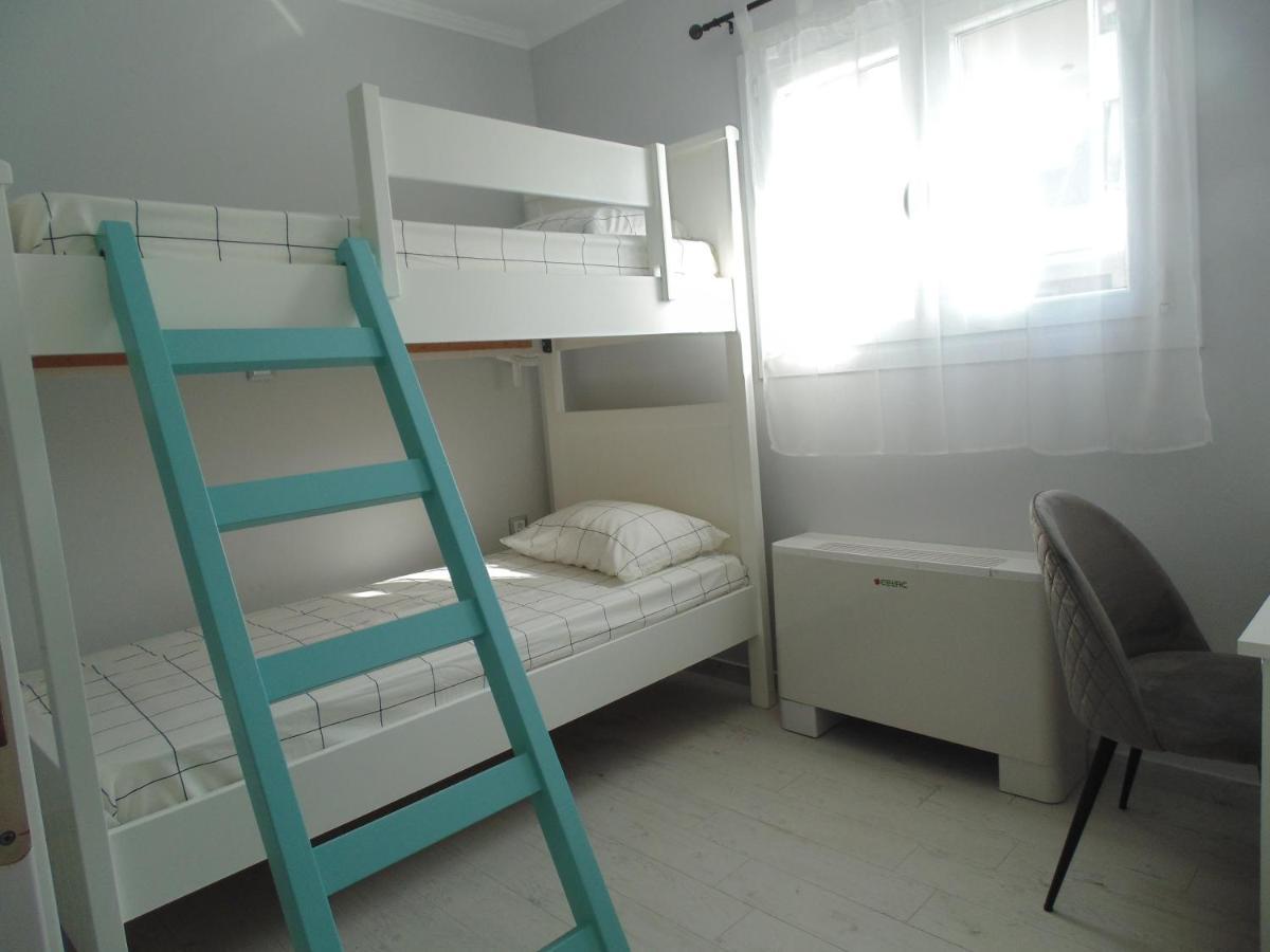 White Rose Apartment Potamos  Ngoại thất bức ảnh