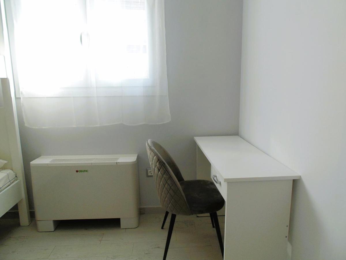 White Rose Apartment Potamos  Ngoại thất bức ảnh