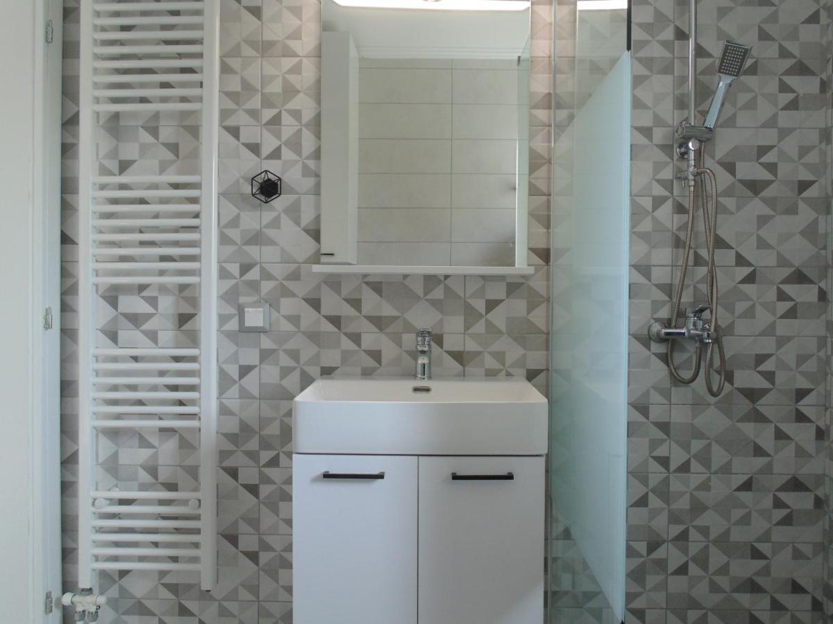 White Rose Apartment Potamos  Ngoại thất bức ảnh