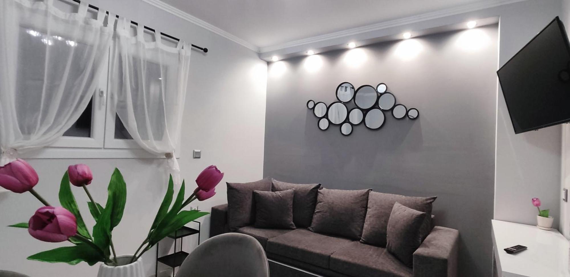 White Rose Apartment Potamos  Ngoại thất bức ảnh